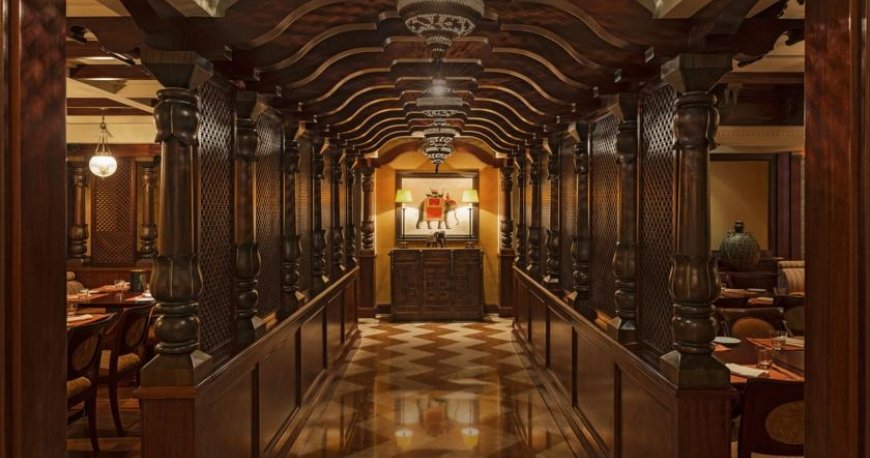 رستوران هتل شرایتون دبی کریک دبی امارات متحده ی عربی