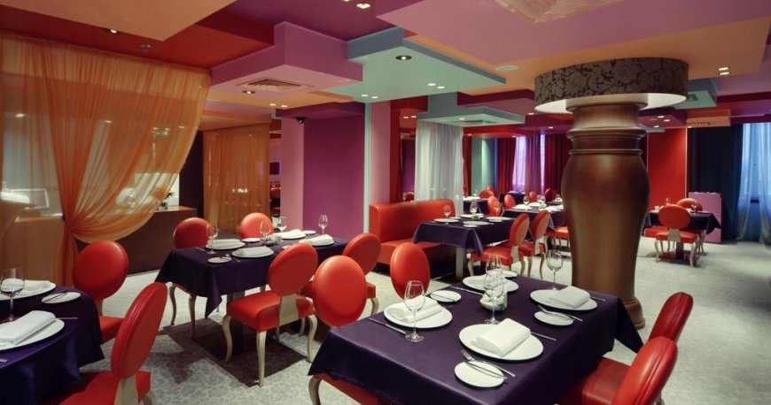 رستوران هتل دومینا پرستیژ سنت پترزبورگ رستوران هتل دومینا پرستیژ سنت پترزبورگ