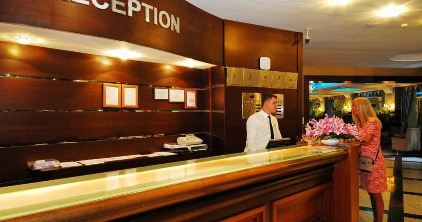 لابی هتل گرند پاشا مارماریس