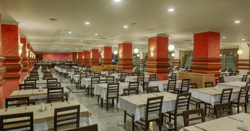 رستوران هتل گرند پاشا مارماریس