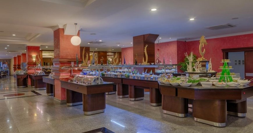 رستوران هتل گرند پاشا مارماریس