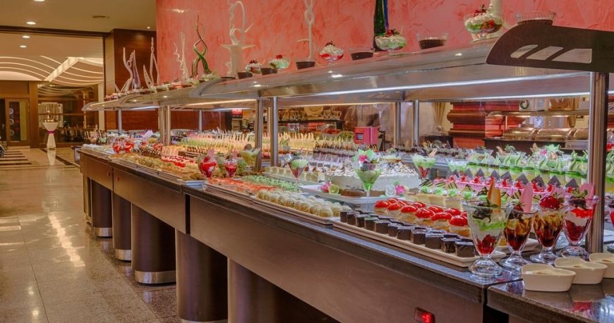 رستوران هتل گرند پاشا مارماریس