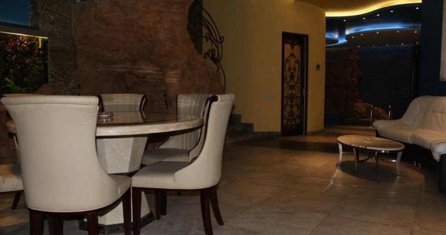 رستوران هتل فوروم ایروان رستوران هتل فوروم ایروان