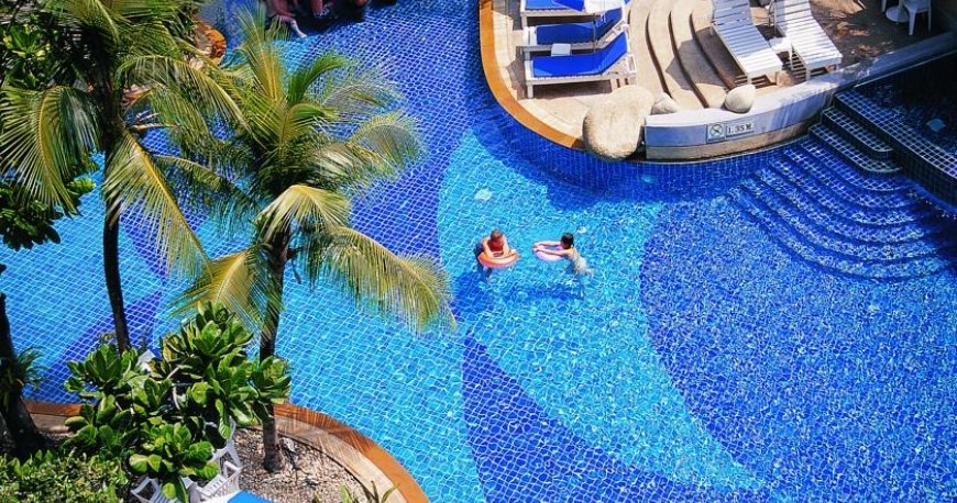 استخر هتل رویال پارادایز پوکت استخر هتل رویال پارادایز پوکت