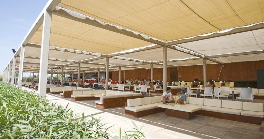 رستوران هتل کاروانسرای لارا آنتالیا رستوران هتل کاروانسرای لارا آنتالیا