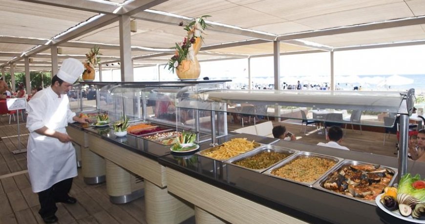 رستوران هتل کاروانسرای لارا آنتالیا رستوران هتل کاروانسرای لارا آنتالیا