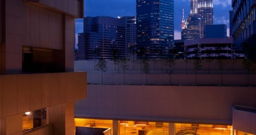 هتل دبل تری بای هیلتون