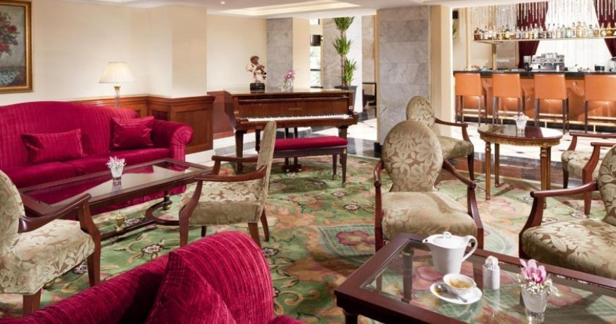 لابی هتل ماریوت ایروان لابی هتل ماریوت ایروان