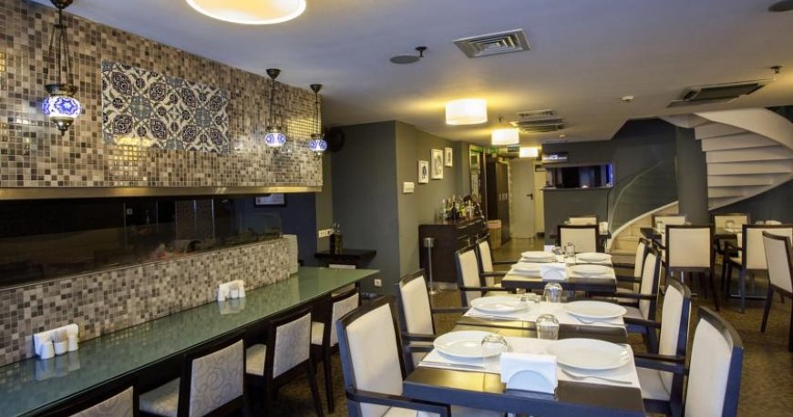 رستوران هتل ارسین پریمیر تکسیم