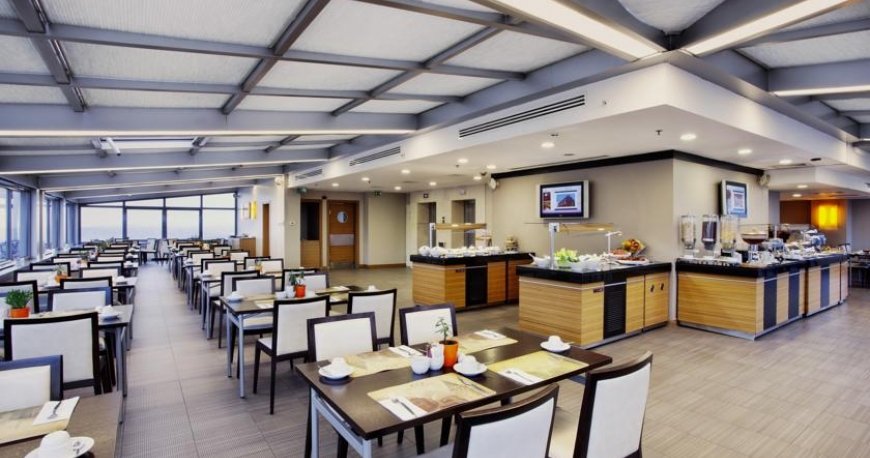 رستوران هتل ارسین پریمیر تکسیم