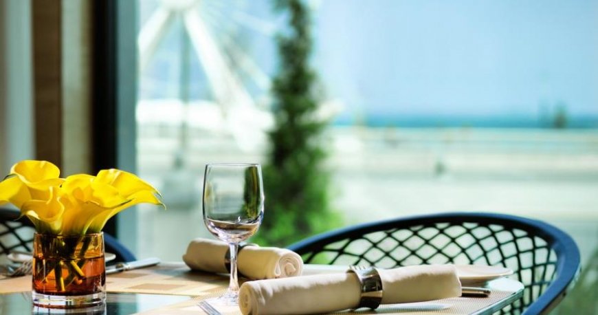 رستوران هتل این توریست