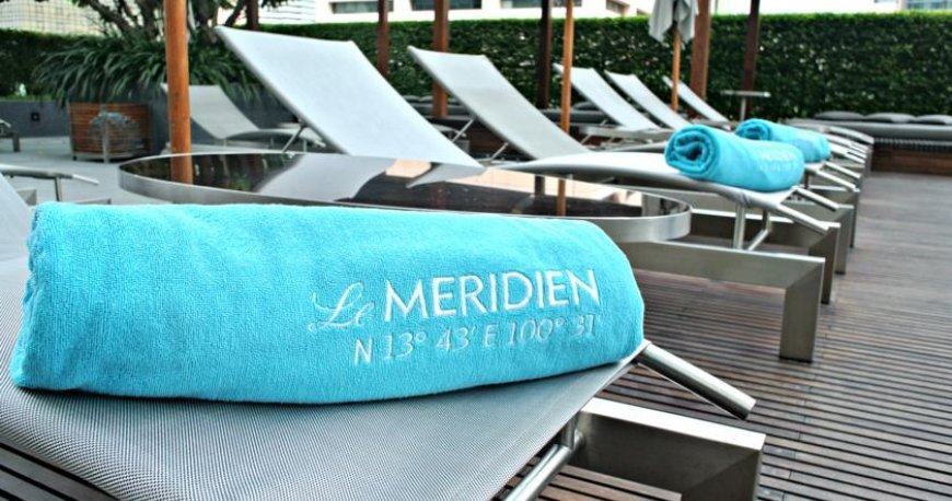 استخر هتل لمریدین بانکوک استخر هتل لمریدین بانکوک