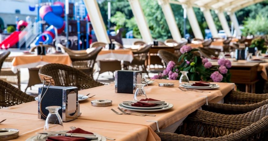 رستوران هتل رامادا باکو