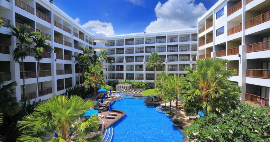 استخر هتل دیوانا پلازا پوکت