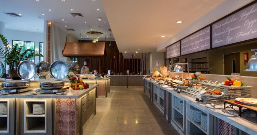 رستوران هتل دیوانا پلازا پوکت