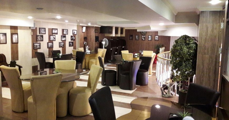 رستوران هتل عرش