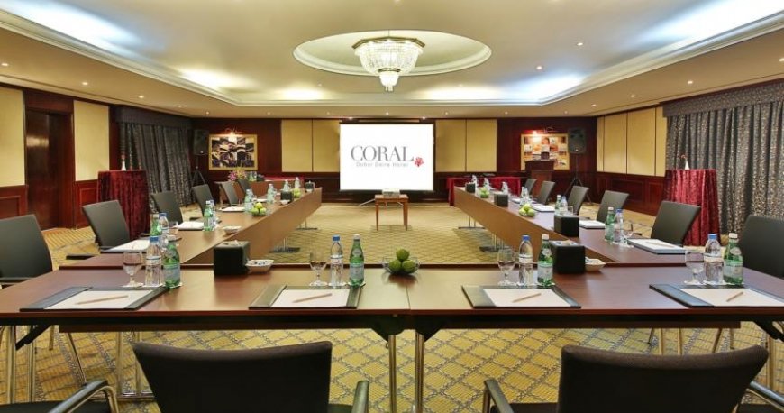 سالن کنفرانس هتل کورال دیره دبی سالن کنفرانس هتل کورال دیره دبی