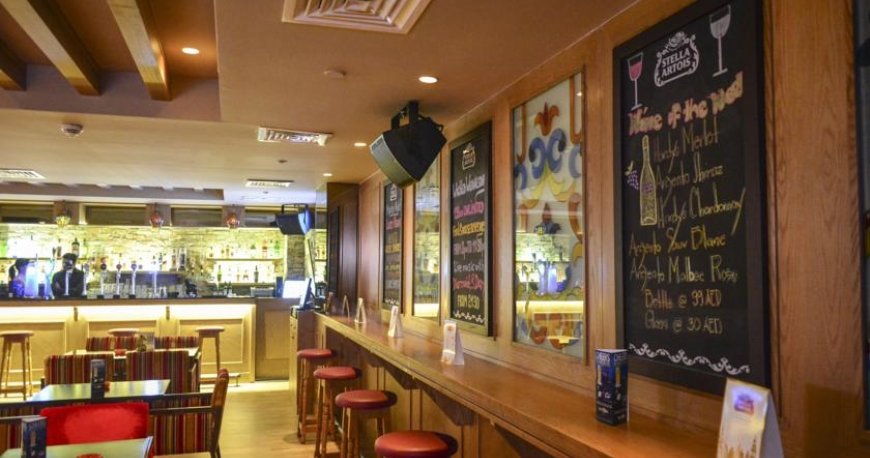 کافی شاپ هتل رین تری دبی امارات متحده ی عربی کافی شاپ هتل رین تری دبی امارات متحده ی عربی