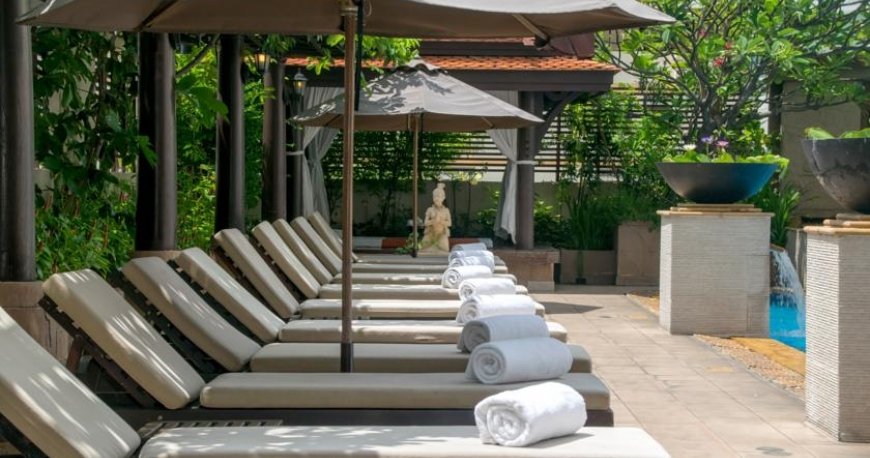 استخر هتل سوکوسول بانکوک استخر هتل سوکوسول بانکوک