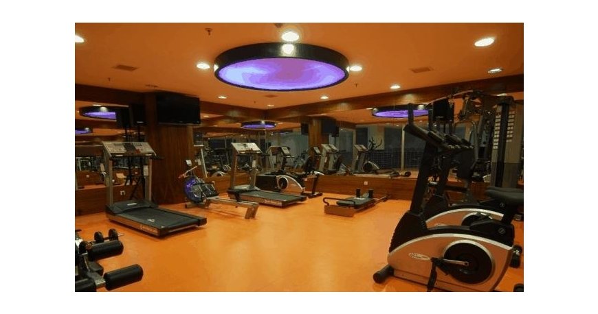 سالن بدنسازی هتل گرند بلیش