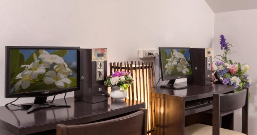 لابی هتل هالیدی ریزورت پاتایا تایلند