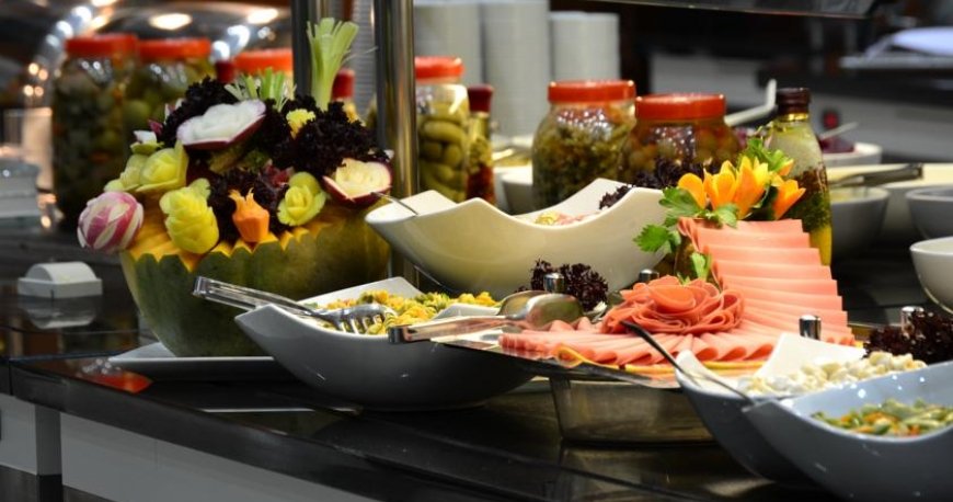 رستوران هتل گرند بلیش