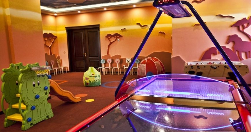 کیدز کلاب هتل مولتی گرند ایروان کیدز کلاب هتل مولتی گرند ایروان