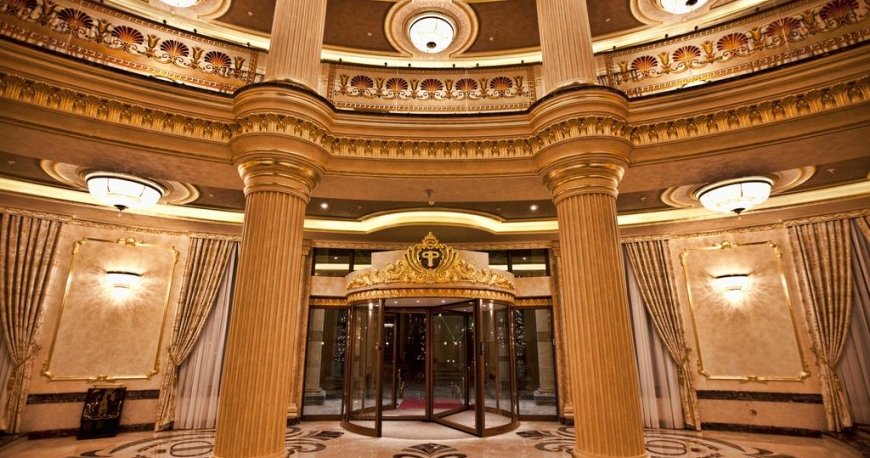 لابی هتل مولتی گرند ایروان لابی هتل مولتی گرند ایروان