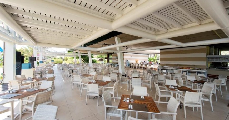 رستوران هتل کنکورد دلوکس ریزورت رستوران هتل کنکورد دلوکس ریزورت