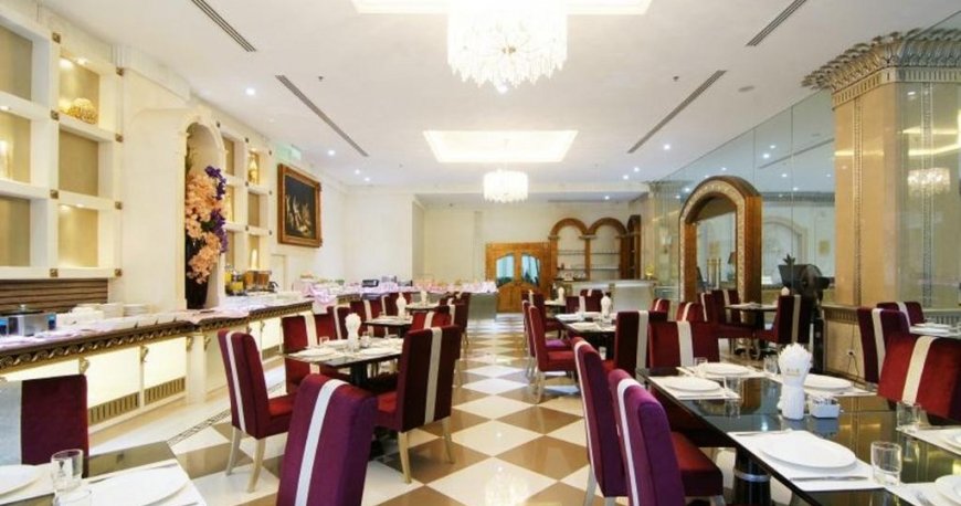 رستوران هتل میراکل سوئیت