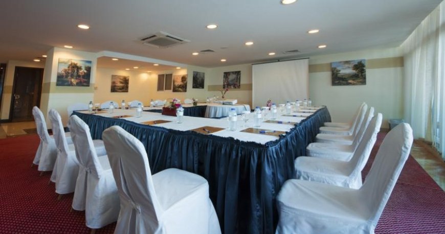 سالن کنفرانس هتل امارات گرند دبی