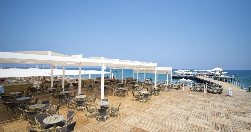 رستوران هتل میرادا دلمار آنتالیا