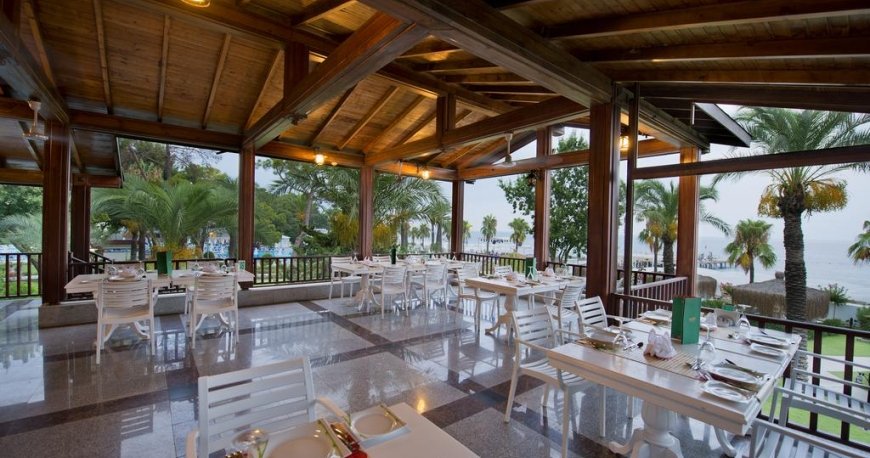 رستوران هتل میرادا دلمار آنتالیا