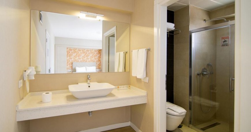 سرویس بهداشتی هتل میراژ ورلد مارماریس