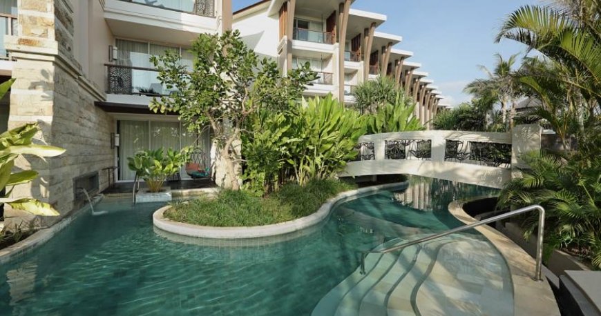 استخر هتل سوفیتل بالی استخر هتل سوفیتل بالی