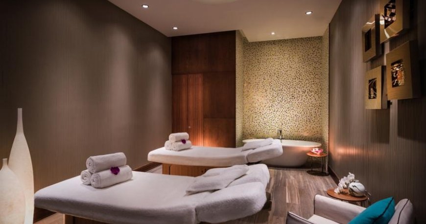 اتاق هتل این توریست