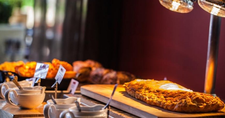 رستوران هتل امواج روتانا دبی امارات متحده ی عربی رستوران هتل امواج روتانا دبی امارات متحده ی عربی