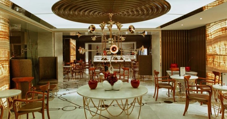 لابی هتل مکس رویال آنتالیا