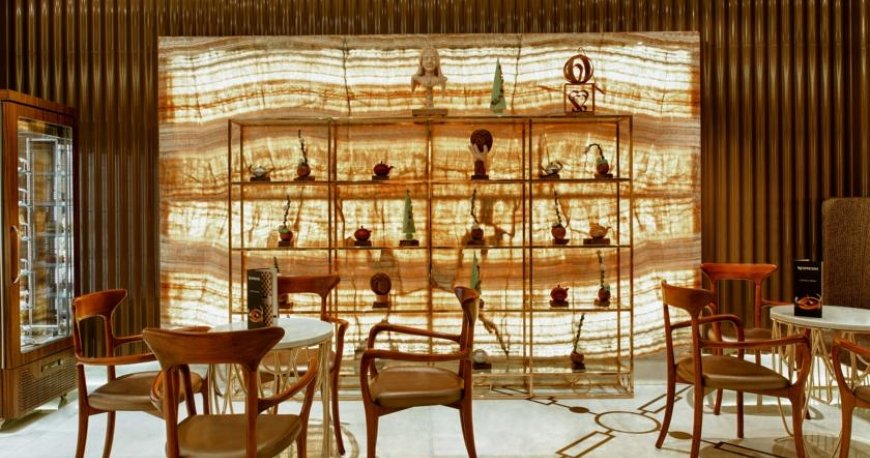 لابی هتل مکس رویال آنتالیا