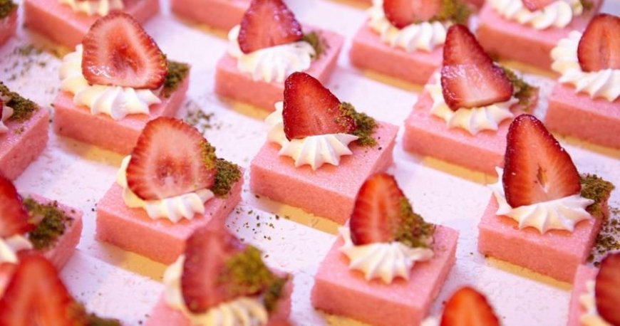 رستوران هتل سان کانکت گرند آیدیل پریمیوم