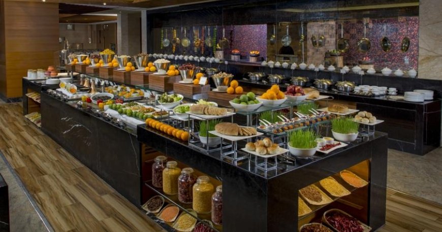 رستوران رادیسون بلو