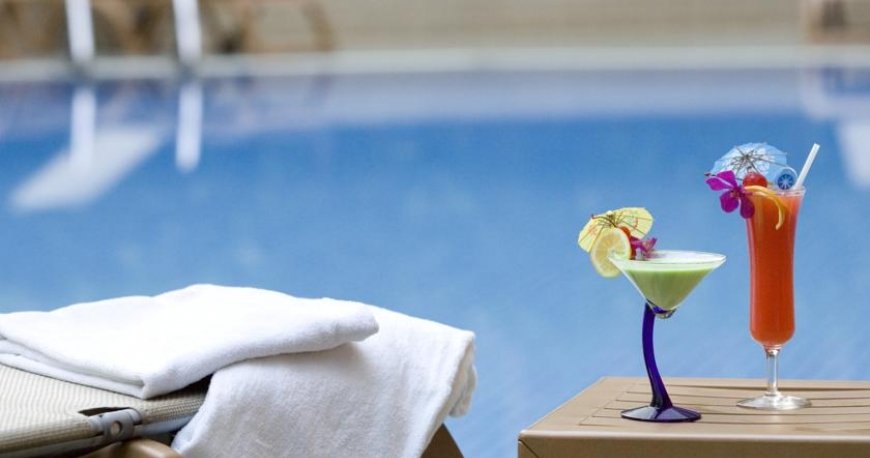 استخر هتل ملیا کوالالامپور