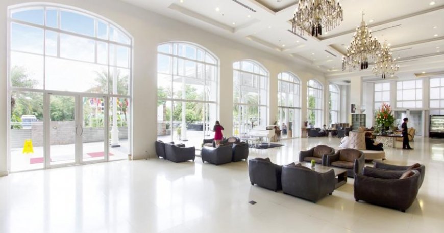 لابی هتل دی واری پاتایا تایلند