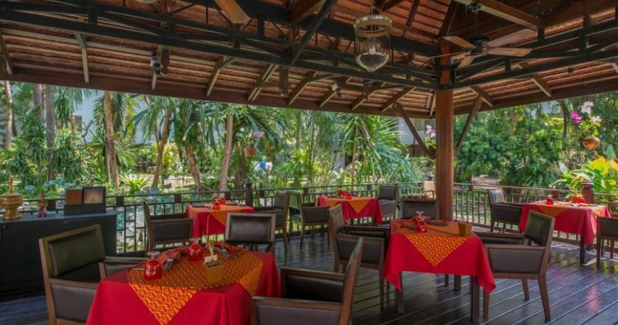 رستوران هتل آوانی پاتایا رستوران هتل آوانی پاتایا