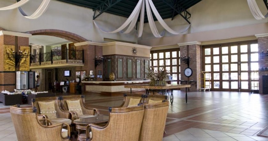 لابی هتل گرند یازیکی کلاب تربان