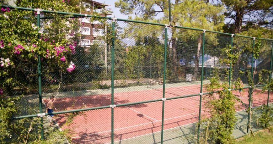 هتل گرند یازیکی کلاب تربان