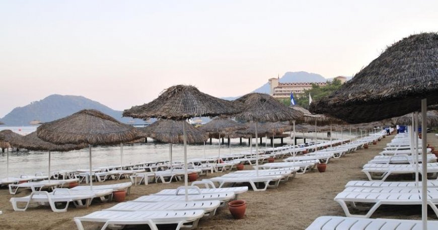 هتل گرند یازیکی کلاب تربان