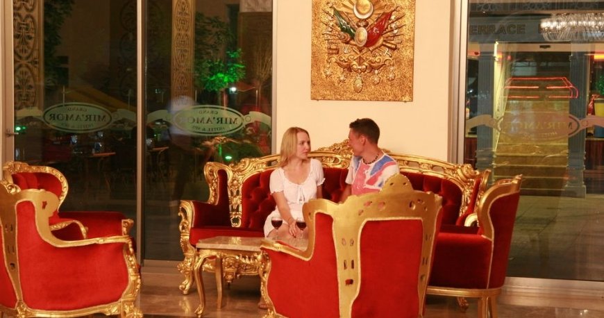 لابی هتل گرند میرامور آنتالیا لابی هتل گرند میرامور آنتالیا