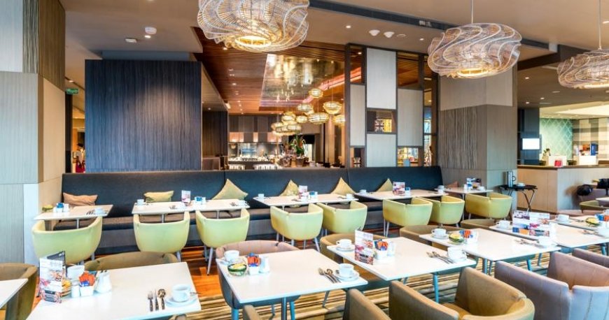 رستوران هتل نووتل پلاتینیوم رستوران هتل نووتل پلاتینیوم