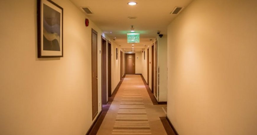 هتل سافرون بوتیک، دبی، امارات متحده ی عربی هتل سافرون بوتیک، دبی، امارات متحده ی عربی